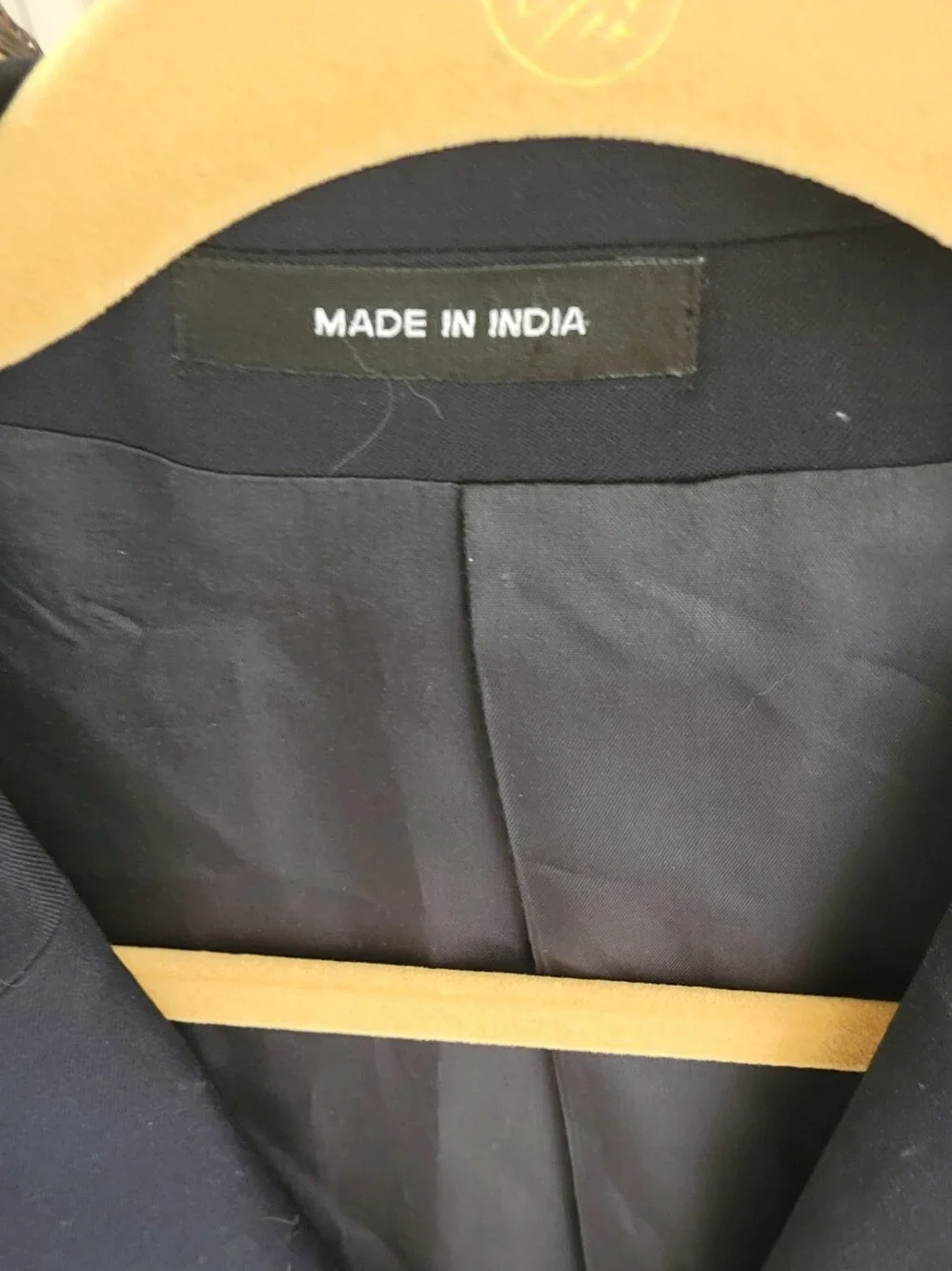 Ralph Lauren 46L Navy Woolmark Blazer/2 brass logo butns single breast/4 @ Cuffs
